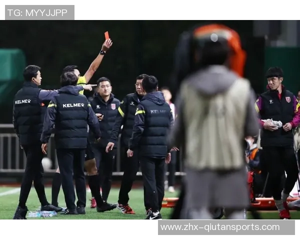 如何获取足球裁判员证书及其对职业发展的影响与重要性解析